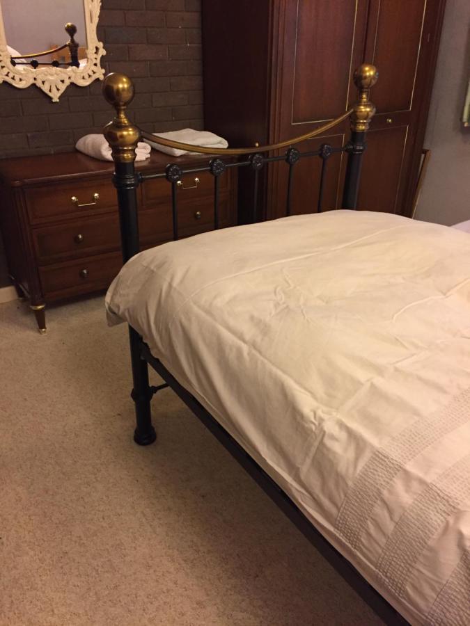 Hotel 5 Ravenhurst Drive Уолсолл Экстерьер фото